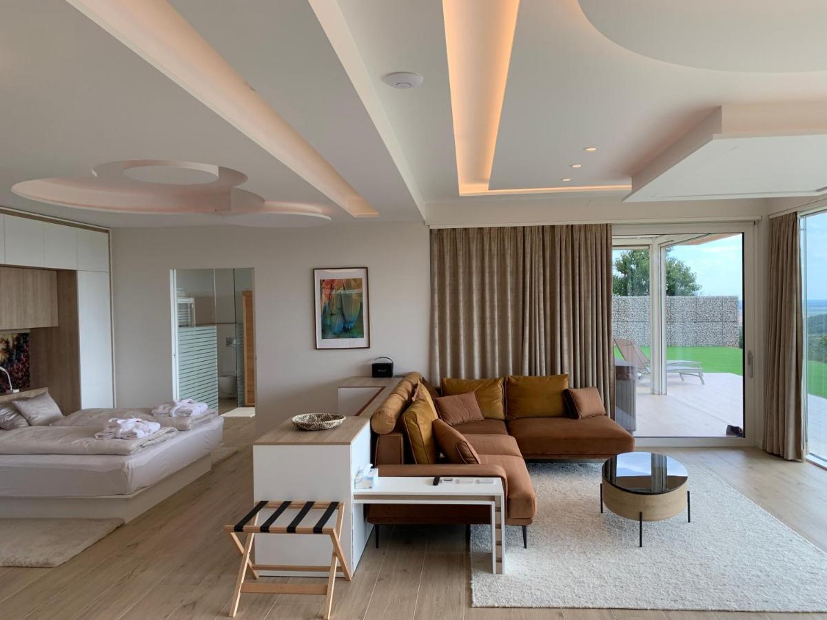 Sxrd Luxus Apartmanok Szekszárd المظهر الخارجي الصورة